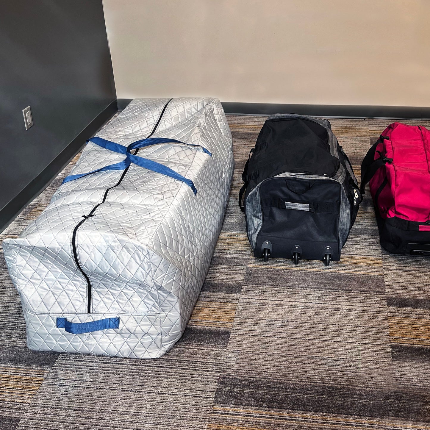 100 Gallon Quilted Rolling Storage Bag - Various Colors